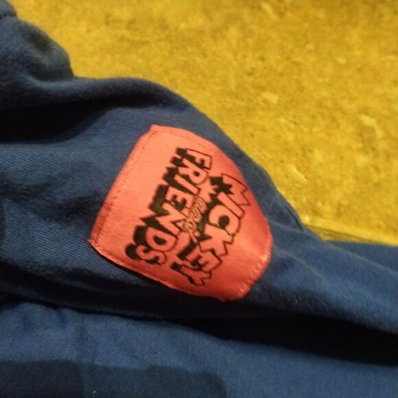 LADY'S DISNEY MICKY & FRIENDS Large PRINT CREW NECK BLUE T-SHIRT Lg L - Picture 8 of 9